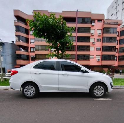 FORD KA 1.0 TI-VCT FLEX SE SEDAN MANUAL FORD KA 1.0 TI-VCT FLEX SE SEDAN MANUAL